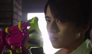 捷德奥特曼恶魔形态